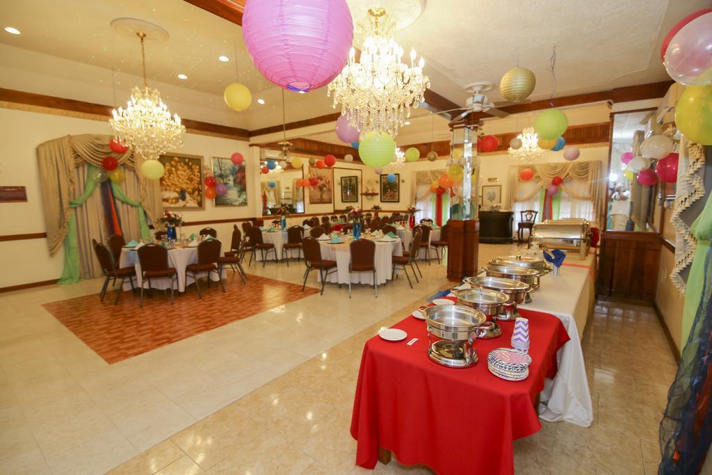 Rayon Hotel 네그릴 외부 사진